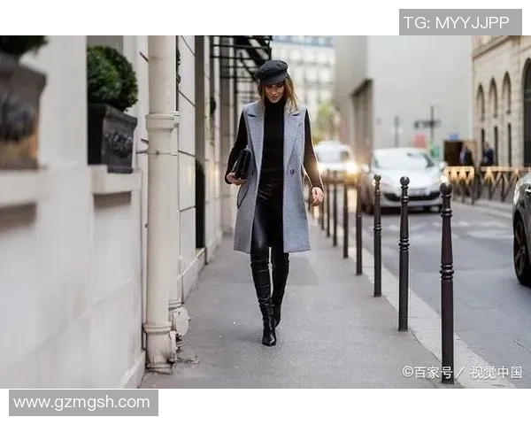 足球明星高个子小辫造型引领时尚潮流展现独特个性魅力