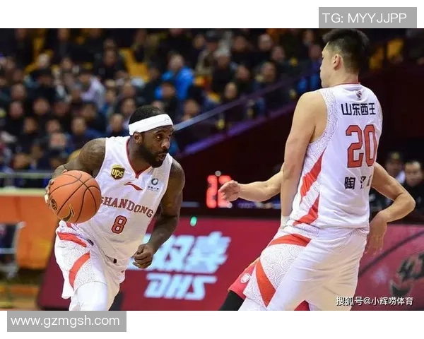 重庆篮球队以98分稳居杯赛积分榜首位展现强劲实力